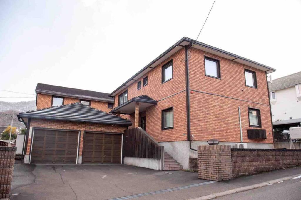 Sapporo-Asahigaoka House Apartment Екстериор снимка